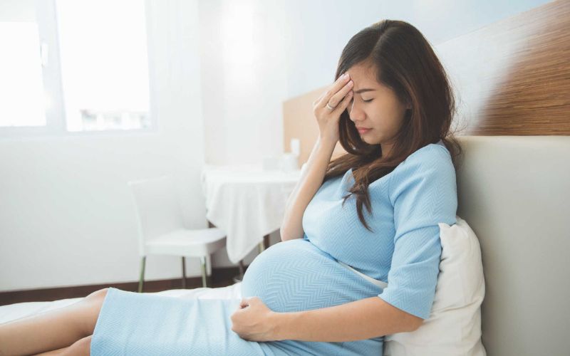 Phụ nữ mang thai từ tháng thứ 6 - 7 không được phép tăng ca