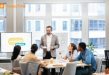Off-the-job training là gì? Lợi ích, hạn chế và các phương pháp triển khai Đặc điểm nổi bật của Off-the-job training là được tổ chức bên ngoài môi trường làm việc